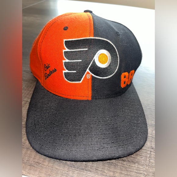 Vintage Eric Lindros Philadelphia Flyers Cap - Picture 1 of 5